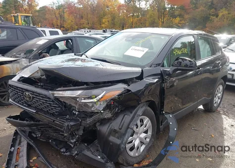 2023 Toyota Corolla Cross L z USA, uszkodzony, nr VIN 7MUAAAAG4PV069225